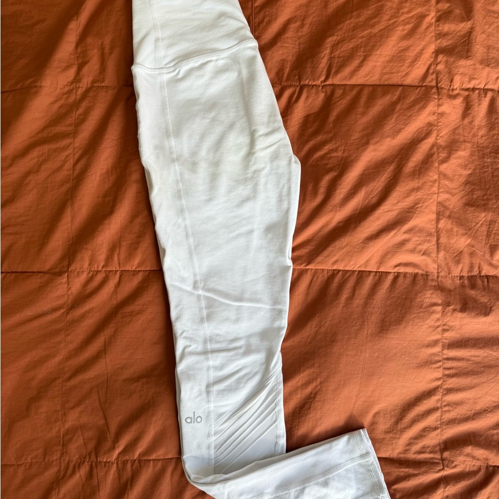 ALO Yoga White Leggings